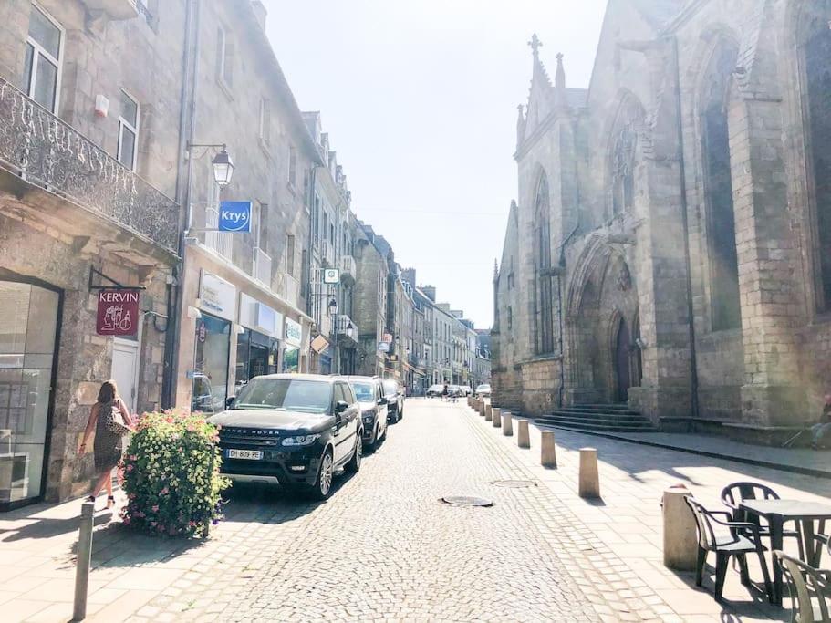 Nouveau ** Le Raffine Au Coeur De Guingamp ** Parking Zewnętrze zdjęcie