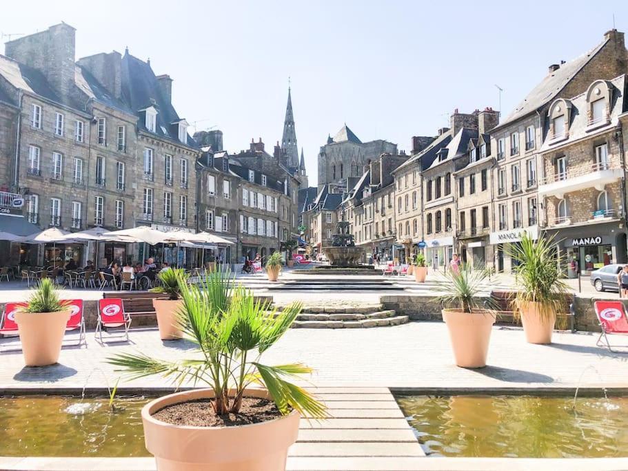 Nouveau ** Le Raffine Au Coeur De Guingamp ** Parking Zewnętrze zdjęcie